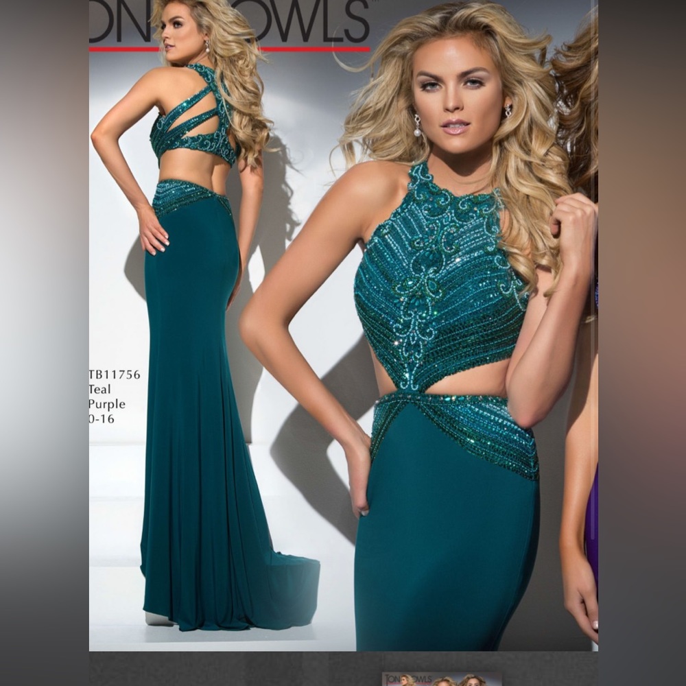Tony Bowls Prom dress